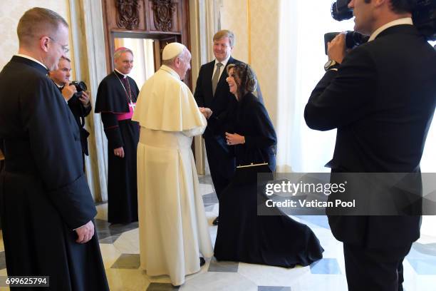 Pope Francis meets Dutch King Willem-Alexander and Queen Maxima at the Apostolic Palace on June 22, 2017 in Vatican City, Vatican. After the audience...