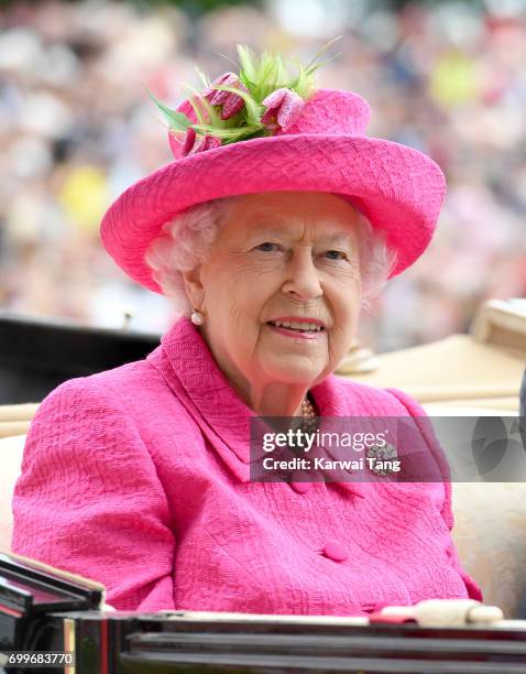Queen Elizabeth II attends Ladies Day of Royal Ascot 2017 at Ascot Racecourse on June 22, 2017 in Ascot, England.