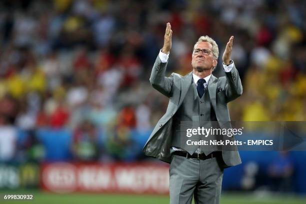 Sweden manager Erik Hamren acknowledges the fans after the final whistle
