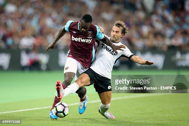 West Ham United's Michail Antonio and Astra Giurgiu's Filipe Teixeira battle for the ball