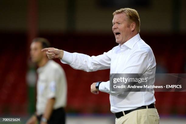 Southampton manager Ronald Koeman