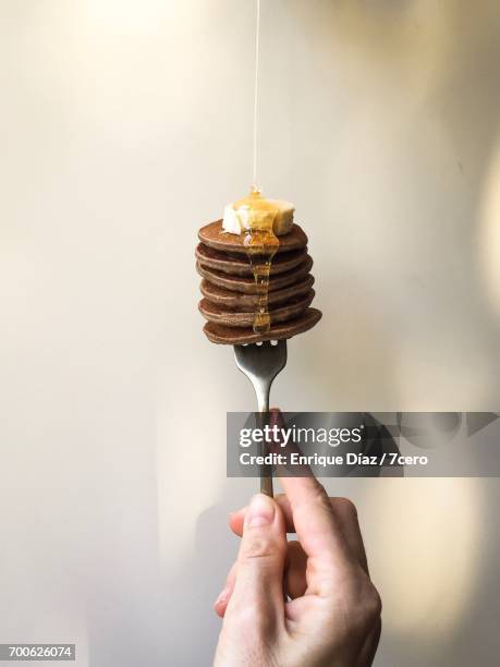 mini pancake fork stack - 7cero food stock pictures, royalty-free photos & images