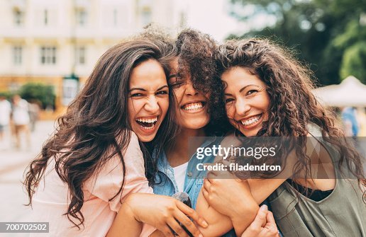 Girlfriends in the city Girlfriends in the city