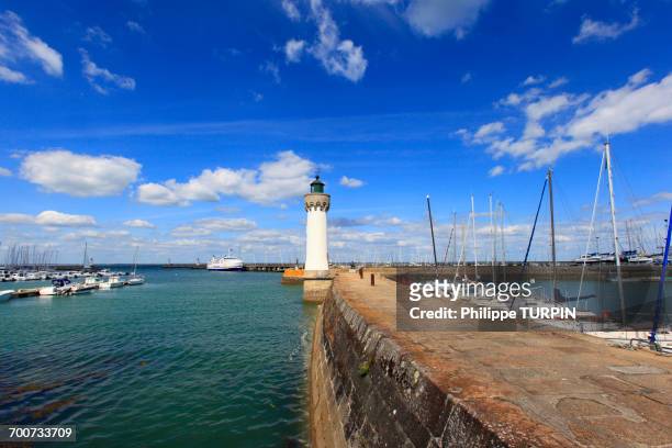 france, quiberon peninsula, haliguen. the harbour. - quiberon imagens e fotografias de stock