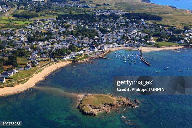 france, western france, aerial view of quiberon peninsula. portivy. - quiberon imagens e fotografias de stock