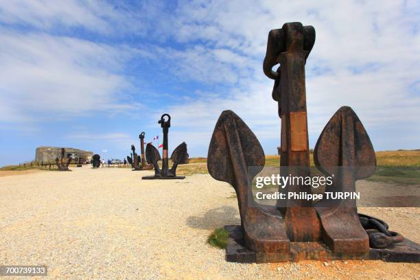 france, brittany, crozon peninsula. pen hir cape. memorial to battle of the atlantic - battle of the atlantic stock pictures, royalty-free photos & images