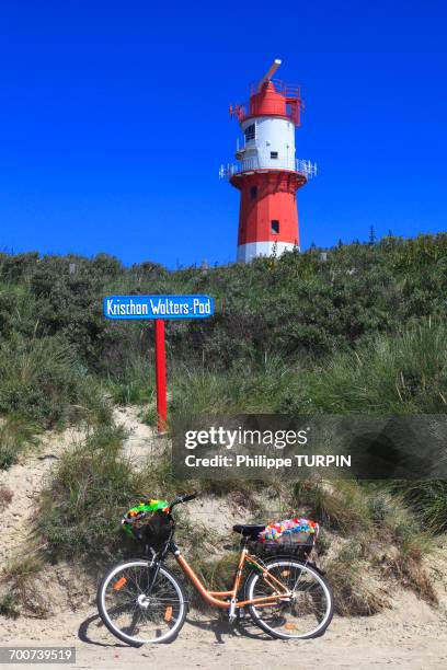 germany, lower saxony. borkum island. the beach.the small lighthouse. - ostfriesland stock-fotos und bilder