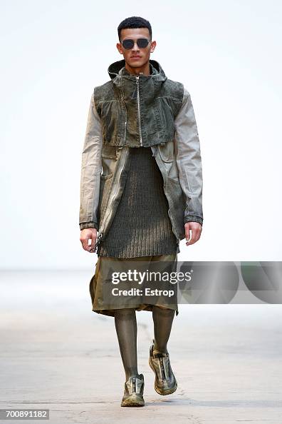 Boris Bidjan Saberi : Runway - Paris Fashion Week - Menswear Spring/Summer 2018 Boris Bidjan Saberi : Runway - Paris Fashion Week - Menswear Spring/Summer 2018