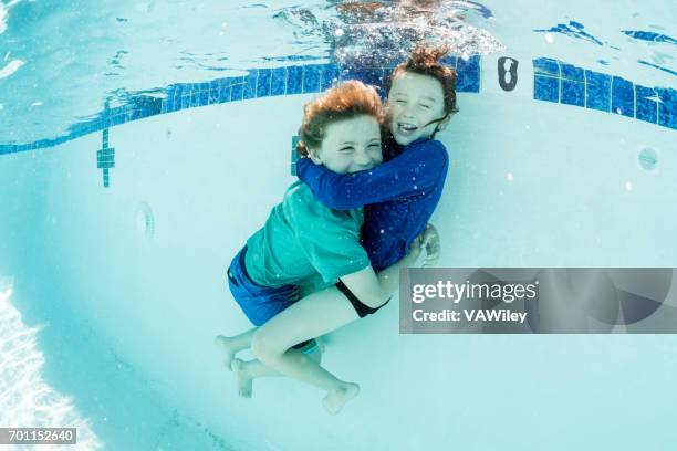 underwater hugs