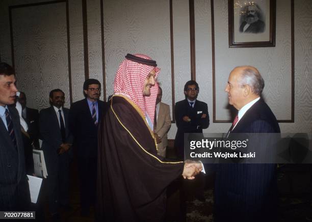 Saudi Arabian Foreign Minister Prince Saud al-Faisal and President of the Soviet Union Mikhail Gorbachev during a meeting in Moscow, Russia, on 17th...