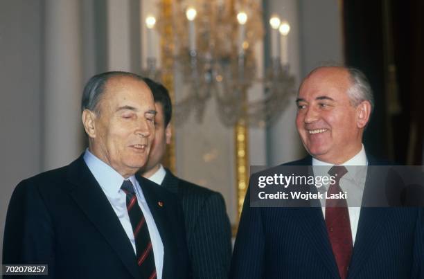 French President Francois Mitterrand's visit to the Soviet Union. Pictured: Francois Mitterrand and Mikhail Gorbachev. Moscow, Russia, 5th December...