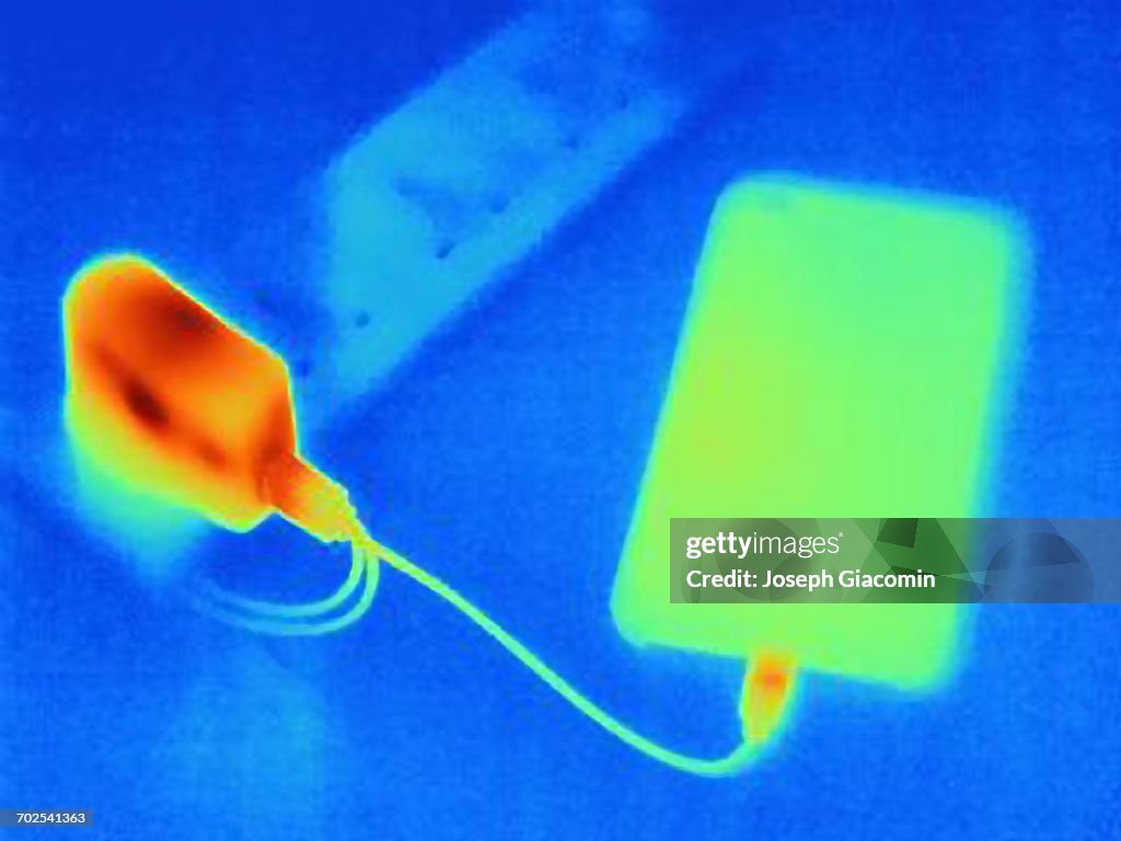 Thermal image of smartphone, charging