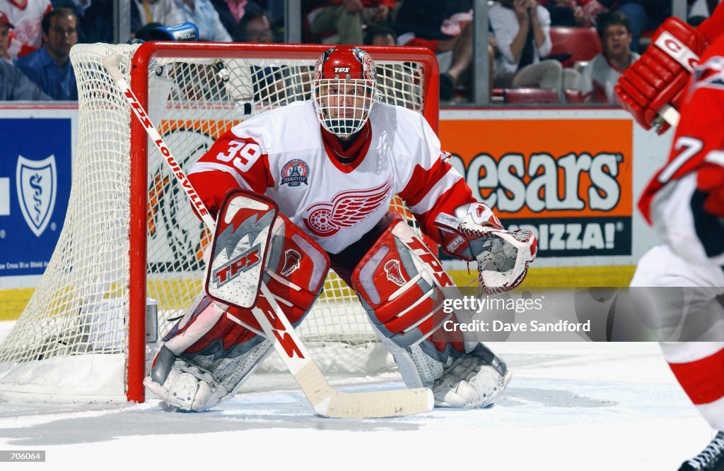 Hurricanes v Red Wings