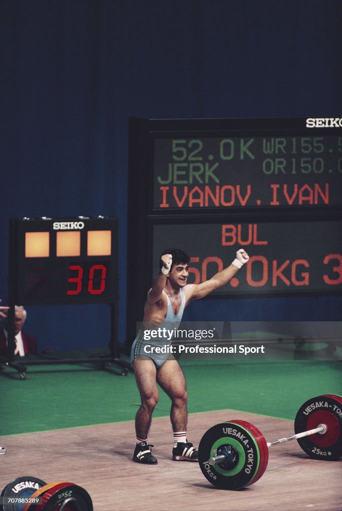 Weightlifting At XXV Summer Olympics