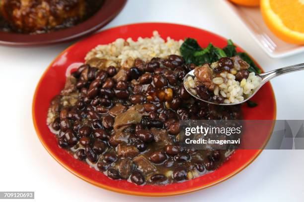 feijoada(portuguese stew) - feijoada stockfoto's en -beelden