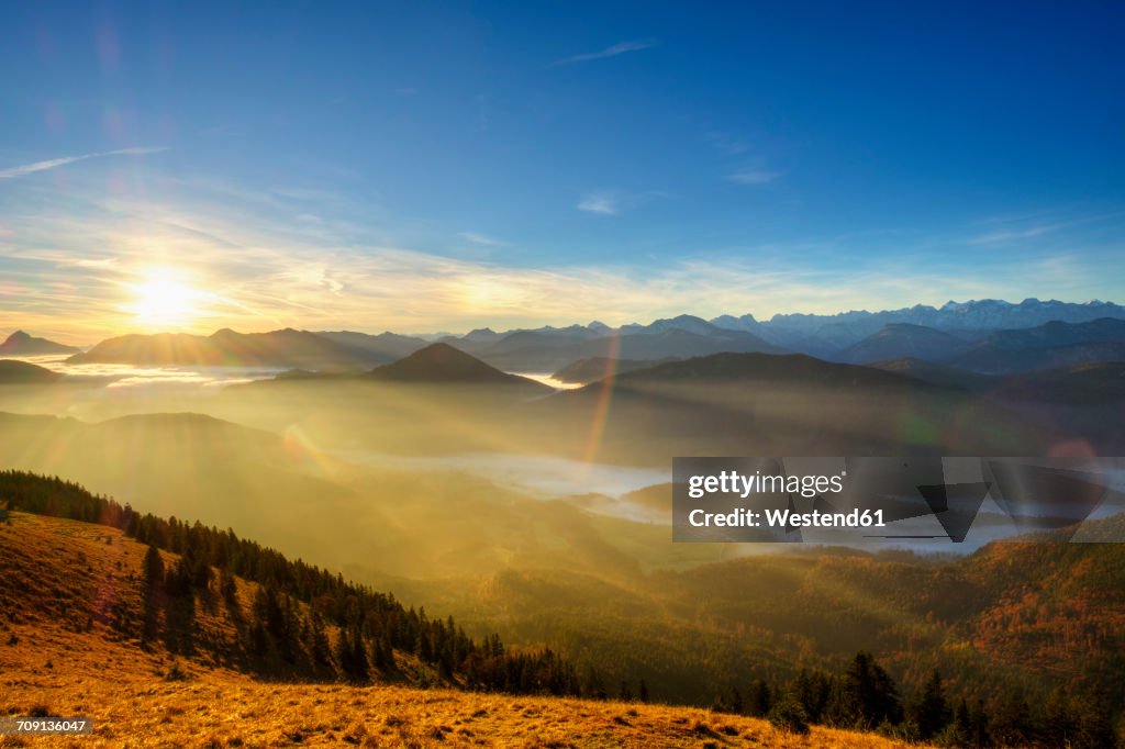 Germany, Bavaria, Jachenau, view from Hirschhoernlkopf at sunrise