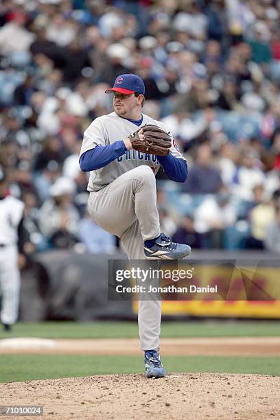 Pitcher Glendon Rusch of the Chicago Cubs delivers a pitch against the Chicago White Sox on May 19, 2006 at U.S. Cellular Field in Chicago, Illinois....