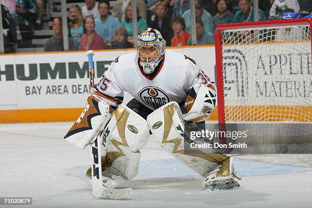 Goaltender Dwayne Roloson of the Edmonton Oilers readies for a shot during game five of the Western Conference Semifinals against the San Jose Sharks...