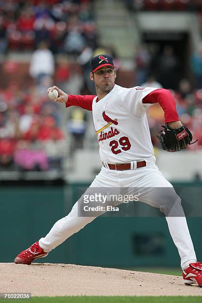 Chris Carpenter of the St. Louis Cardinals pitches against the Arizona Diamondbacks on May 14, 2006 at Busch Stadium in St. Louis, Missouri. The...
