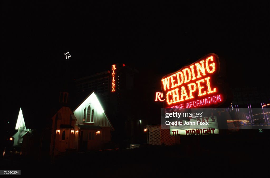 USA, Nevada, Las Vegas, Wedding chapel illuminated at night