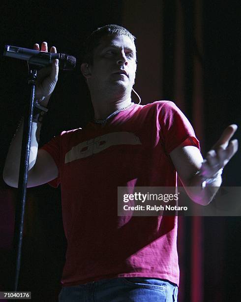 Jewel Rolnick Boca Raton 38 Jewel And Rob Thomas Perform At Mizner Park Amphitheater Stock ...