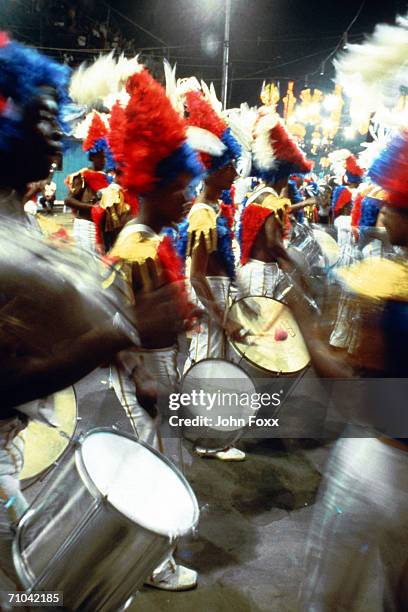 men playing drums - carnival in rio de janeiro stock pictures, royalty-free photos & images