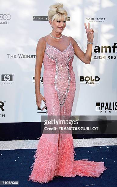 Czech socialite Ivana Trump poses as she arrives to attend the amfAR?s annual "Cinema Against AIDS 2006" event at Le Moulin de Mougins during the...
