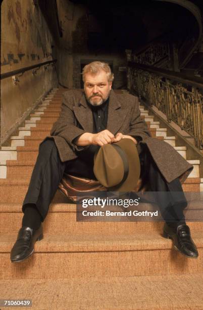 American actor Brian Dennehy sits on the steps of the Majestic Theater, New York, New York, February 4, 1988.
