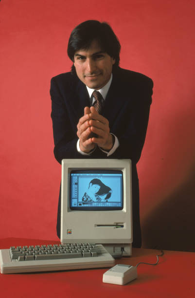 UNS: 24th January 1984: Apple Launch The 'Apple Mac'