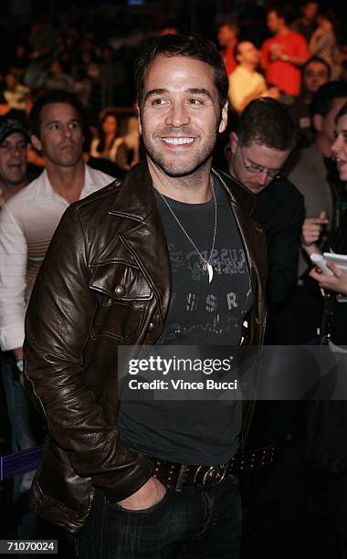 Actor Jeremy Piven attends the Ultimate Fighting Championship 60: Hughes vs. Gracie at Staples Center on May 27, 2006 in Los Angeles, California.