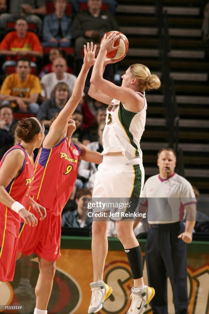 Phoenix Mercury v Seattle Storm