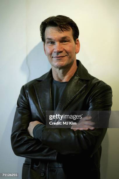 Actor Patrick Swayze attends a photocall to promote the latest version of West End musical 'Guys and Dolls' cast on June 5, 2006 in London, England....