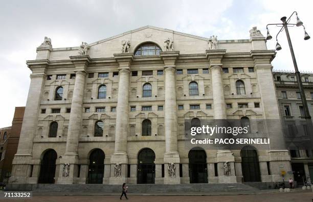 Picture taken 06 June 2006 in Milan of the Italian stock market Borsa. European stock market Euronext indicated its intention to pursue talks this...