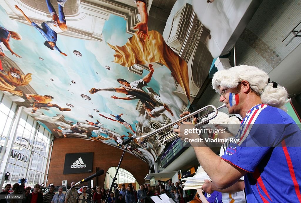 World Cup Themed Poster Unveiled in Cologne