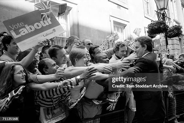 Tony Blair 1997 General Election Campaign Photos and Premium High Res