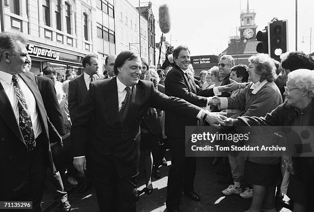 1997 Labour Election Campaign Photos and Premium High Res Pictures