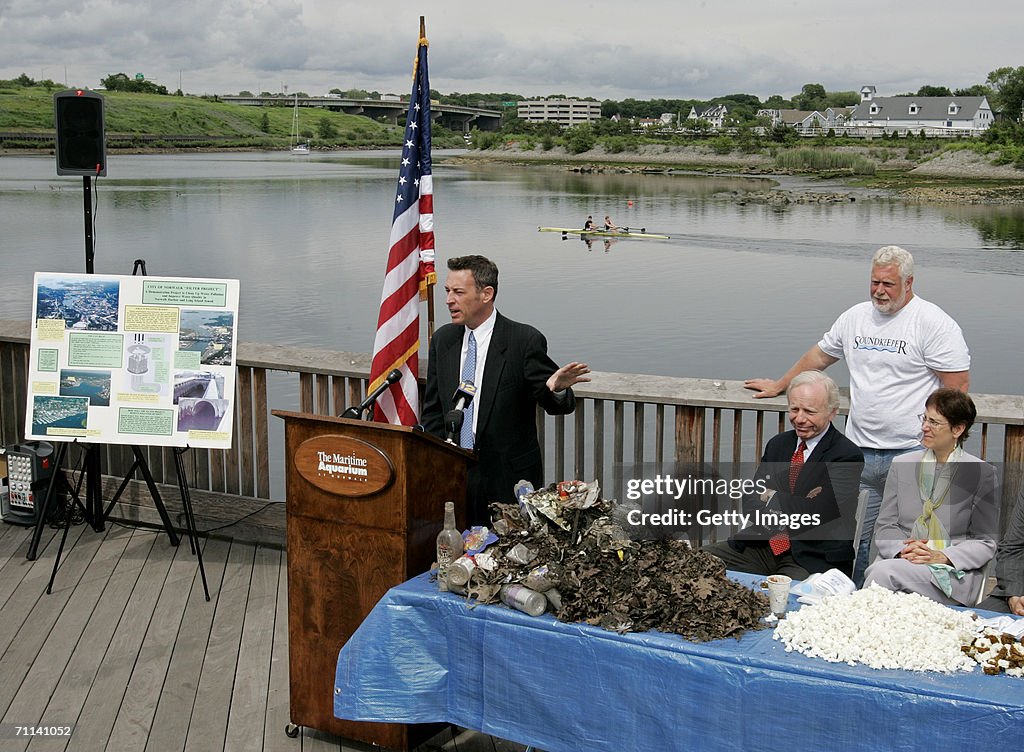 Ab Tech Industries Smart Sponge Press Conference