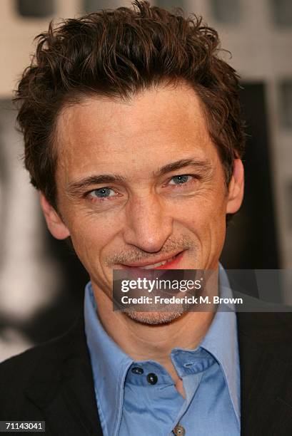 Actor John Hawkes arrives at the premiere of HBO's "Deadwood - Season 3" held at The Cinerama Dome on June 6, 2006 in Hollywood, California.