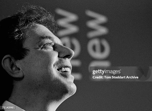 Tony Blair 1997 General Election Campaign Photos and Premium High Res