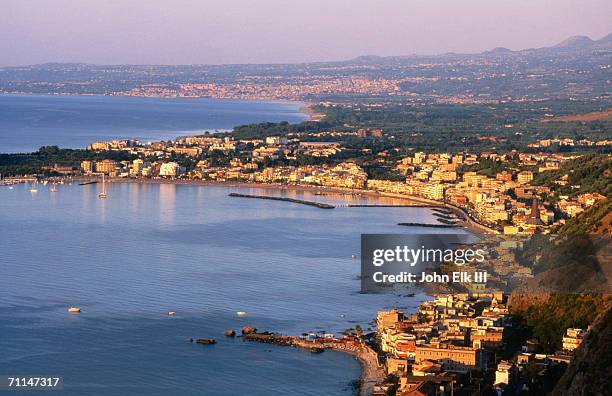 seaside town from above, giardini-naxos, italy - naxos sicily 個照片及圖片檔