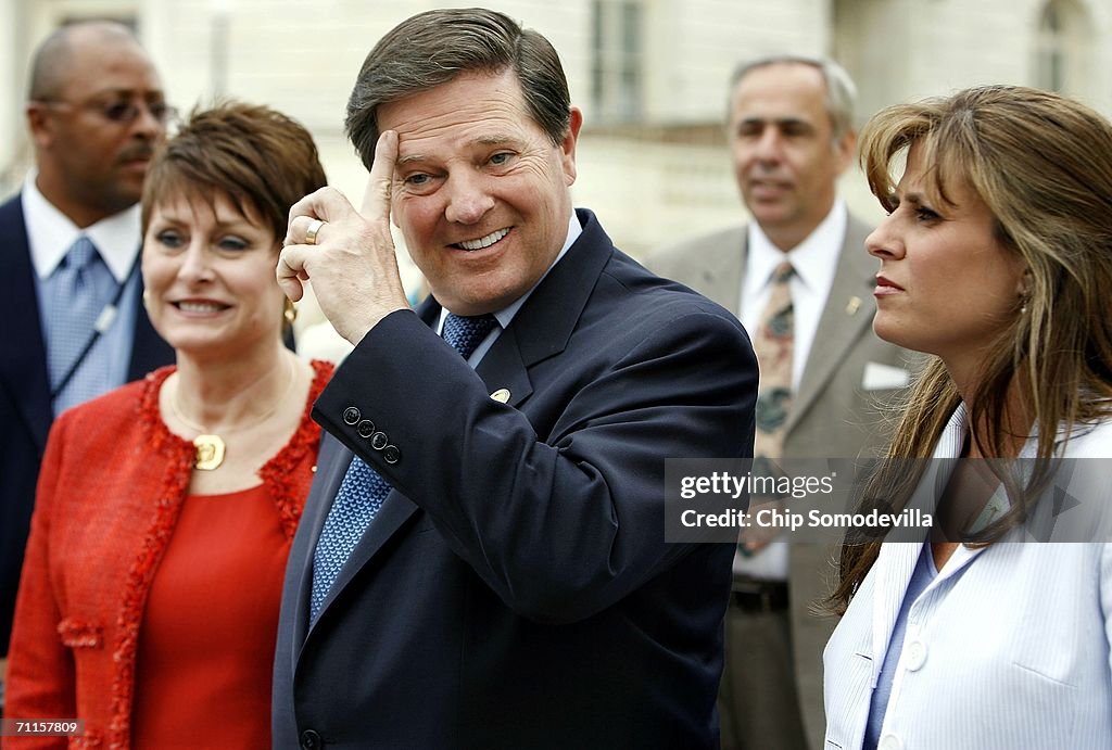 Tom Delay Prepares To Leave Congress