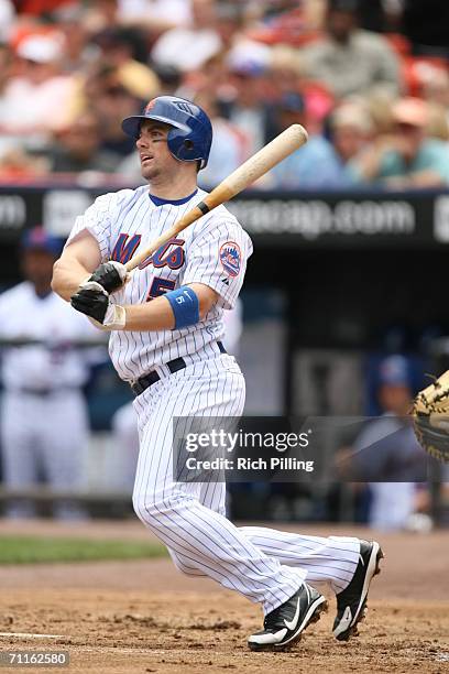 David Wright of the New York Mets batting during the game against the Philadelphia Phillies at Shea Stadium in Flushing, New York on May 25, 2006....