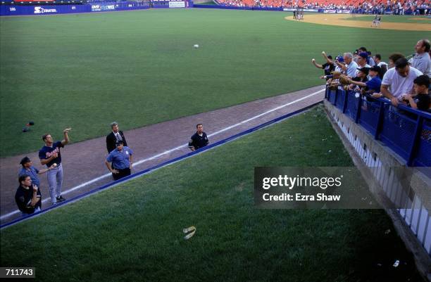 Fan Johnny Rocker 54 John Rocker Fan Stock Photos, High-Res Pictures, and Images - Getty ...