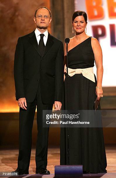 Presenters David Hyde Pierce and Marcia Gay Harden appear onstage at the 60th Annual Tony Awards at Radio City Music Hall June 11, 2006 in New York...