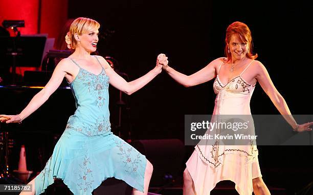 Actors Lea Thompson and Elaine Hendrix perform at "What A Pair 4" benefiting The John Wayne Cancer Institute at the Wiltern Theater on June 11, 2006...