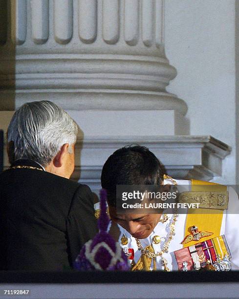 Japanese Emperor is welcomed by Thai Crown Prince Maha Vajiralongkorn at the Grand Palace in Bangkok, 13 June 2006 for the official banquet. Royalty...