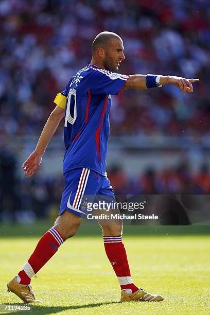 Zinedine Zidane of France points during the FIFA World Cup Germany 2006 Group G match between France and Switzerland at the Gottlieb-Daimler Stadium...