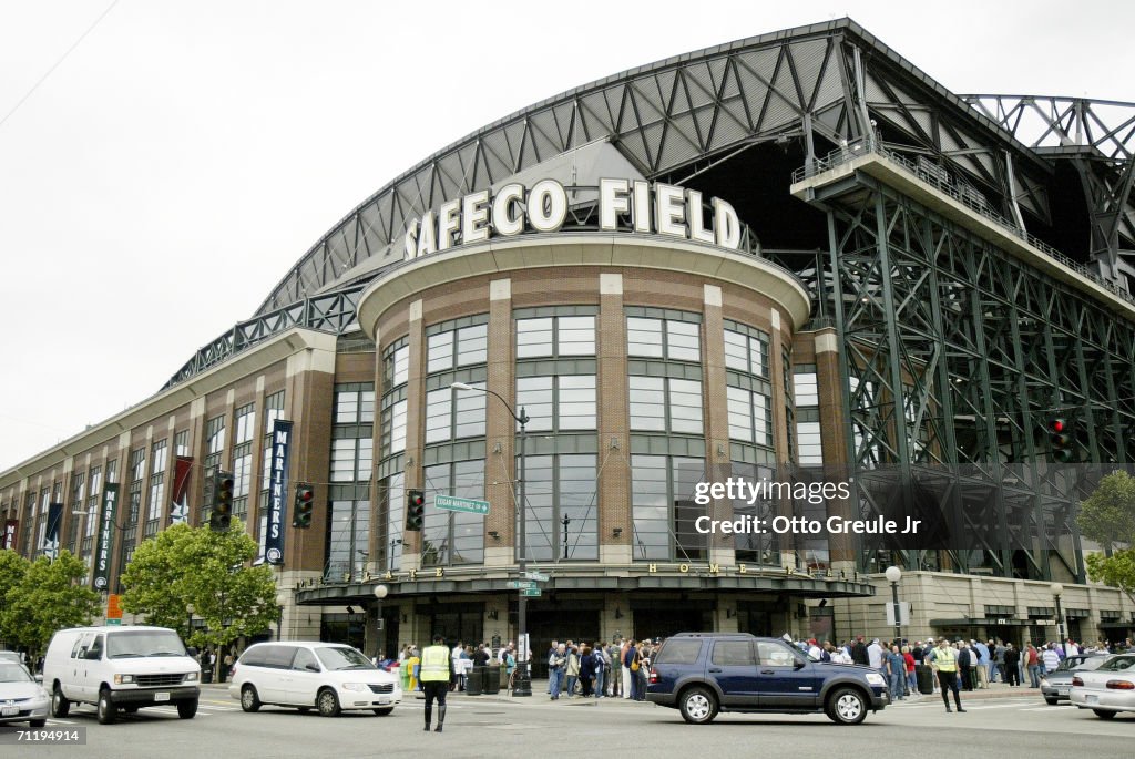 Minnesota Twins v Seattle Mariners