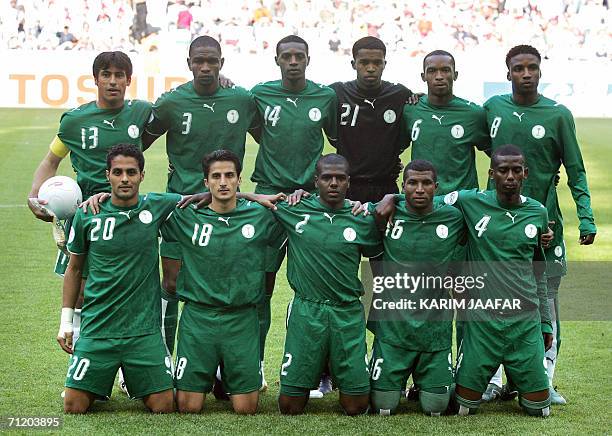 2,137 Saudi Arabia World Cup 2006 Stock Photos, HighRes Pictures, and