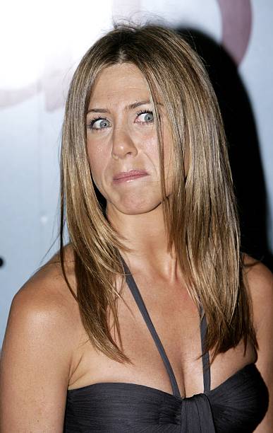 Actress Jennifer Aniston arrives at the UK Premiere of "The Break-Up" at Vue West End, Leicester Square on June 14, 2006 in London, England.